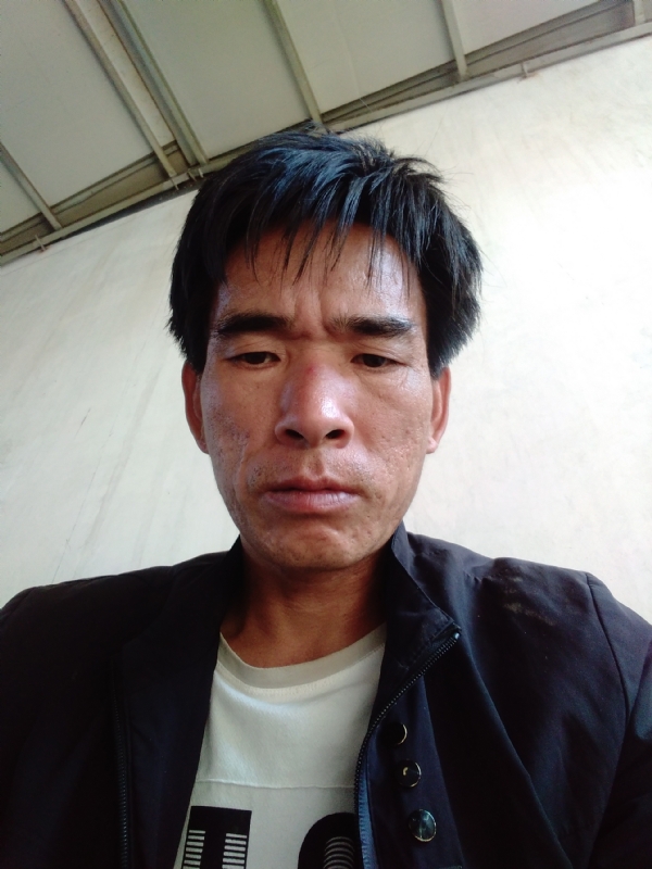 项斌的第一张照片--云南中老年相亲网