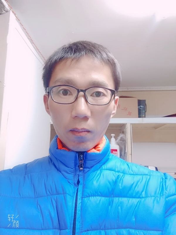 平凡的风的第一张照片--云南中老年相亲网