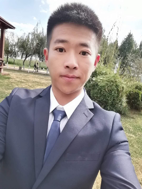 昌先生的第一张照片--云南中老年相亲网