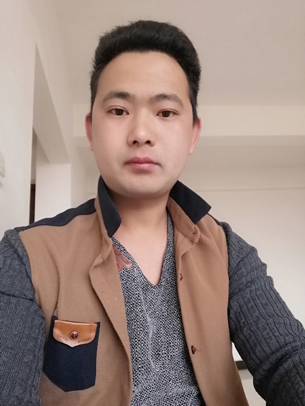 挖哥的第一张照片--云南中老年相亲网