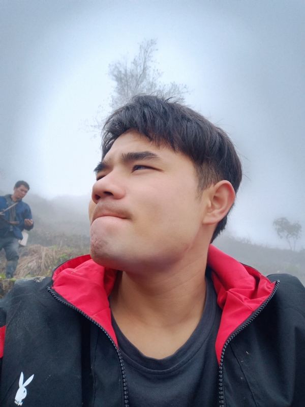 钢铁直男的第一张照片--云南中老年相亲网