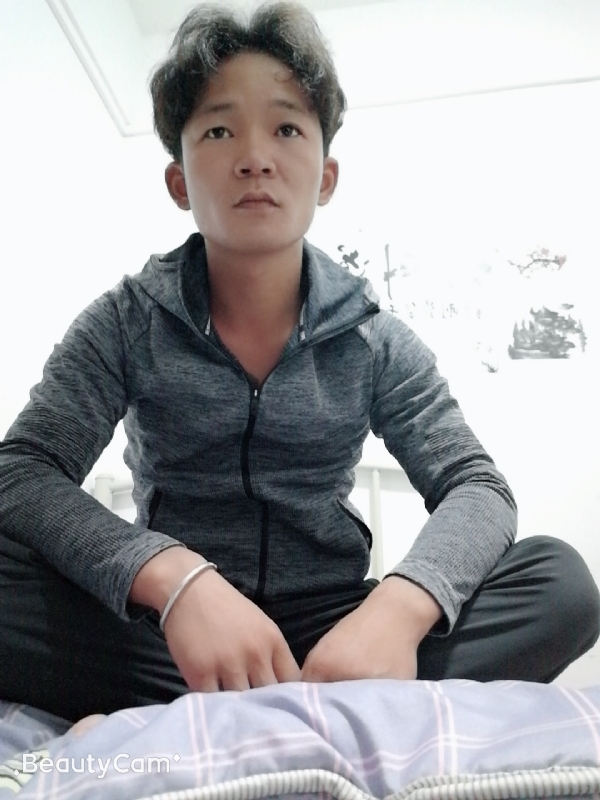 东浩学长的第一张照片--云南中老年相亲网