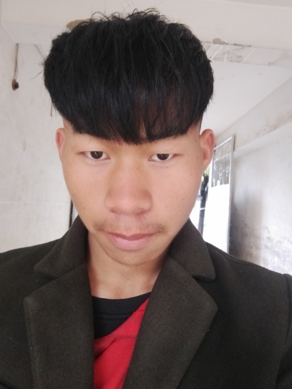 少年不在少的第一张照片--云南中老年相亲网