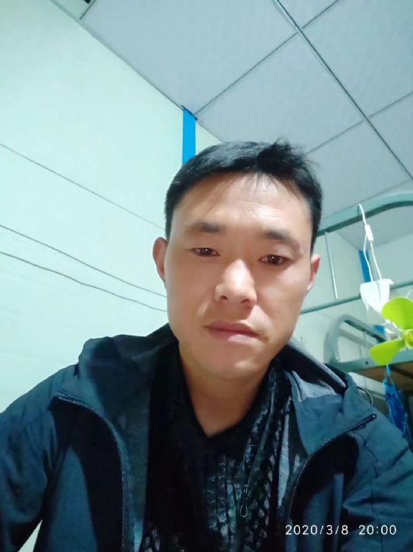 悟的第一张照片--云南中老年相亲网