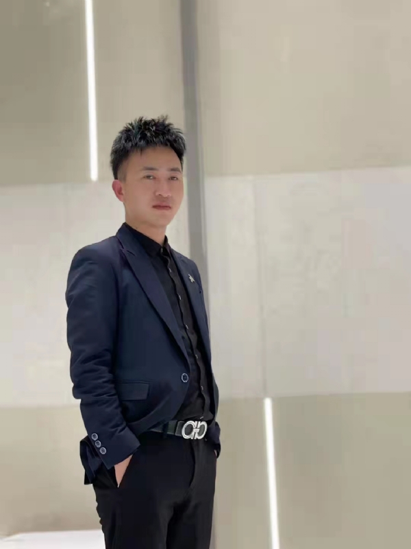 宋定鸿的第二张照片--云南中老年相亲网