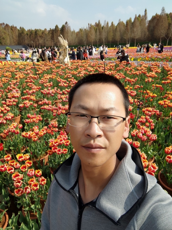 等待的第一张照片--云南中老年相亲网